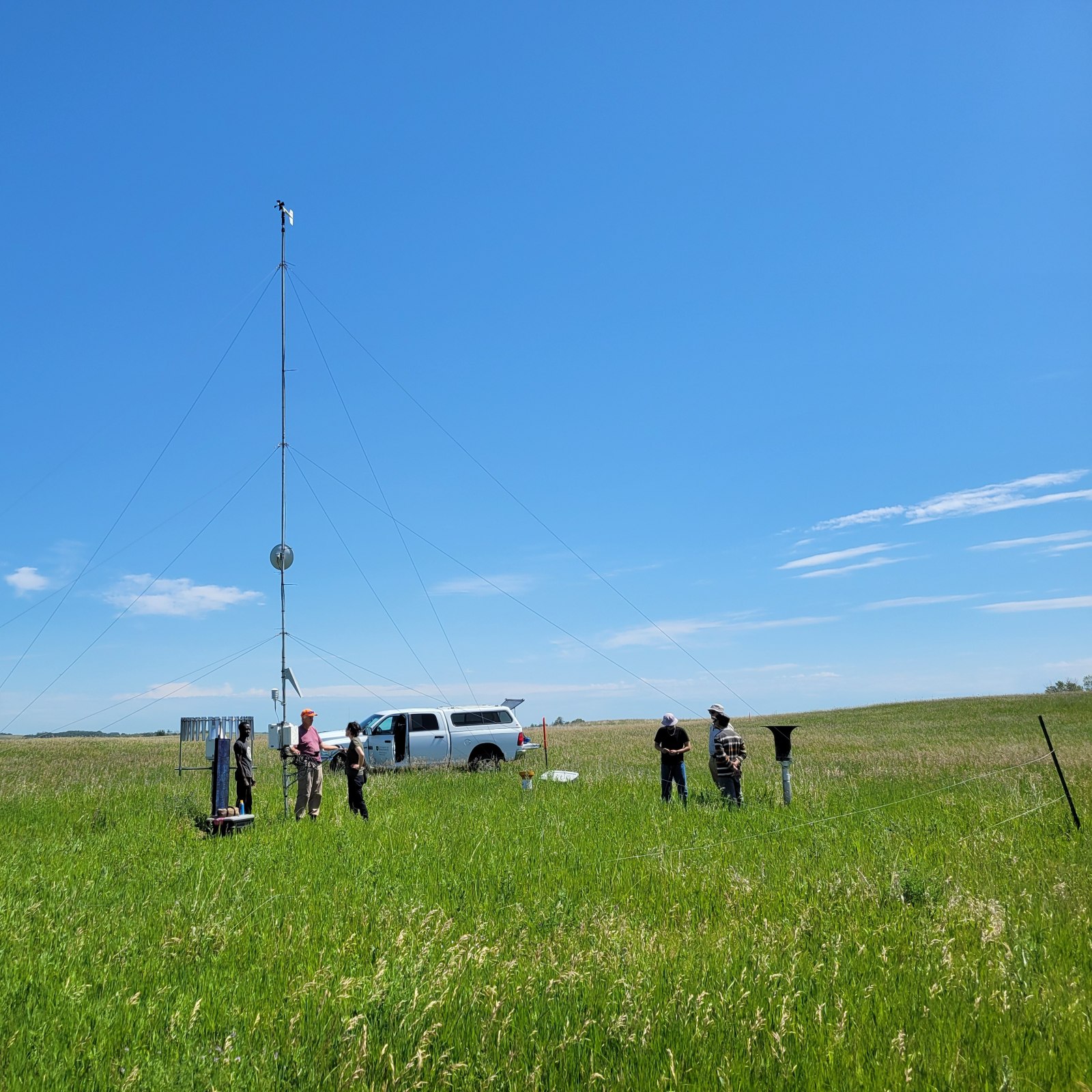 GWFO technicians at St. Denis site